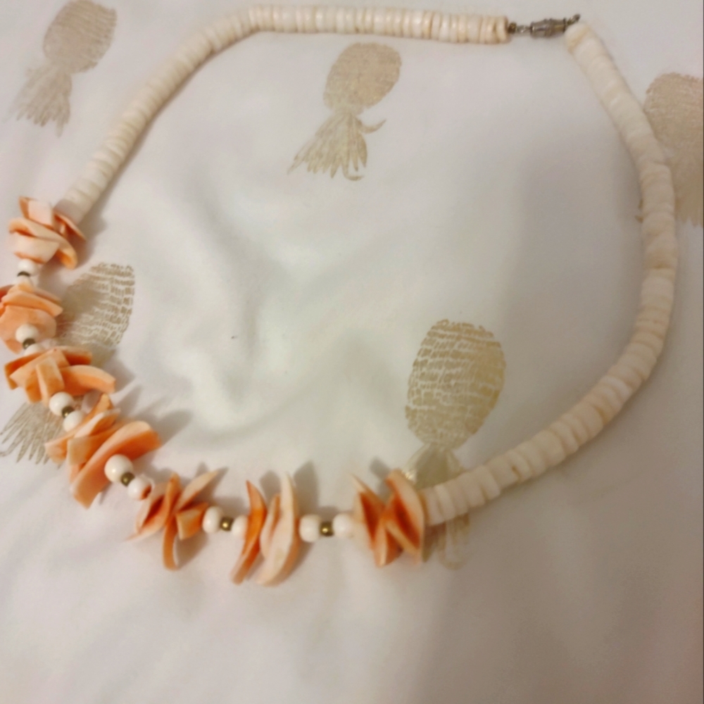 Vintage Shell Pink Coral Necklace